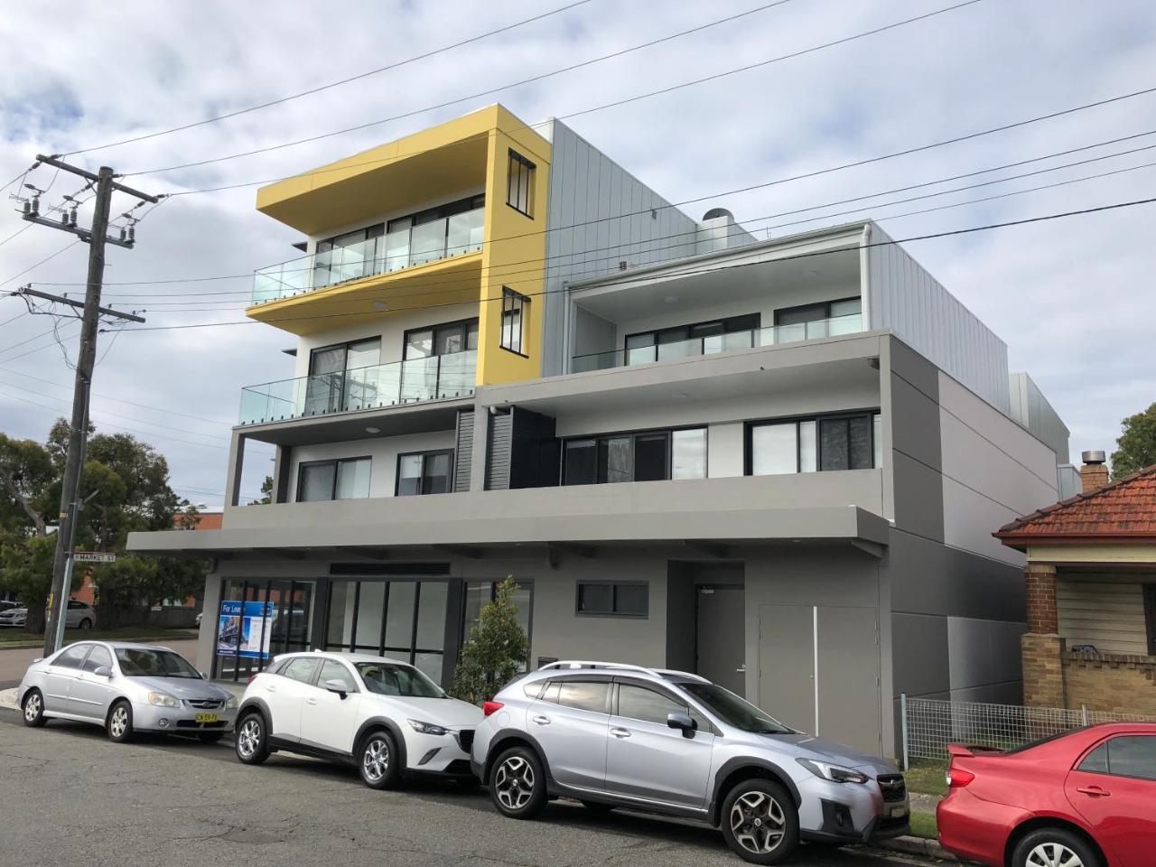 Nouveau On Young Newcastle Exterior photo